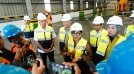 Hingga 20 November 2025, Petrokimia Gresik menyiapkan 299.369 ton stok pupuk bersubsidi nasional. Komisi VII DPR RI memastikan dukungan harga gas $6.5/MBBTU.